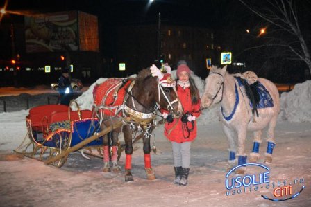 Парад Дедов Морозов 2016: Фотоотчёт культурных событий в городе