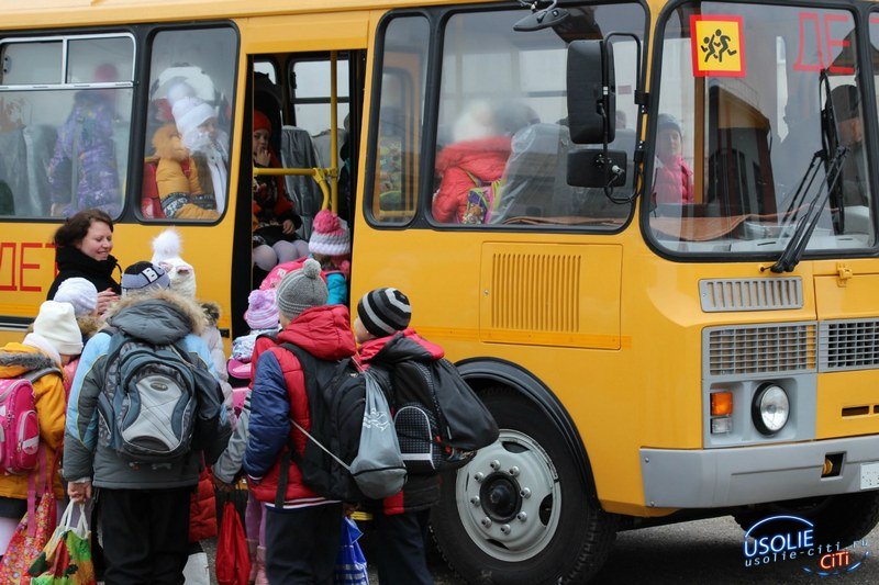 Школьный автобус начал возить усольских учеников
