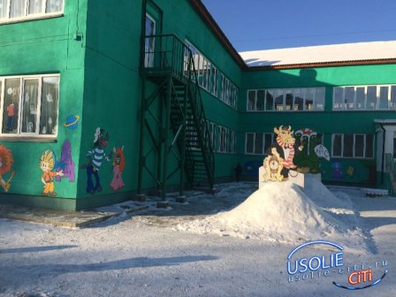 «СТАЯ» снеговиков появилась в усольском детском садике № 21