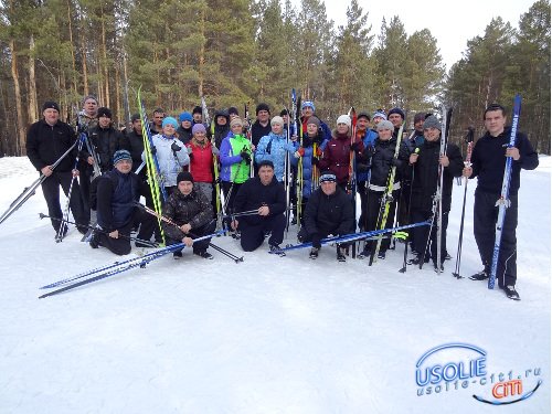 Усольский ветеран спорта провел лыжную гонку в честь своего дня рождения