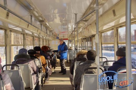 Московские трамваи вышли на  линию и начали возить усольчан