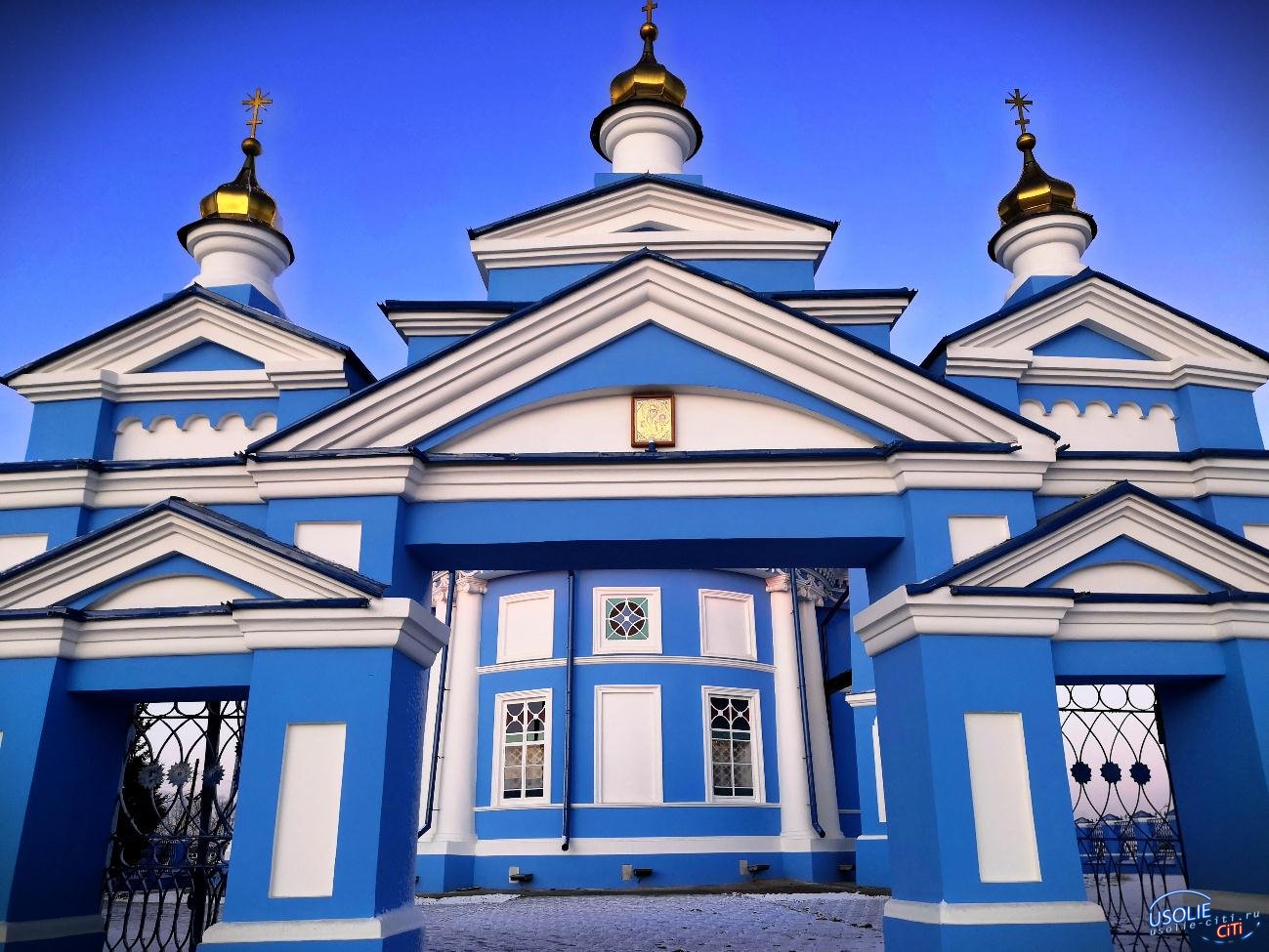 Митрополит Иркутский и Ангарский Вадим посетил храм в Усольском районе