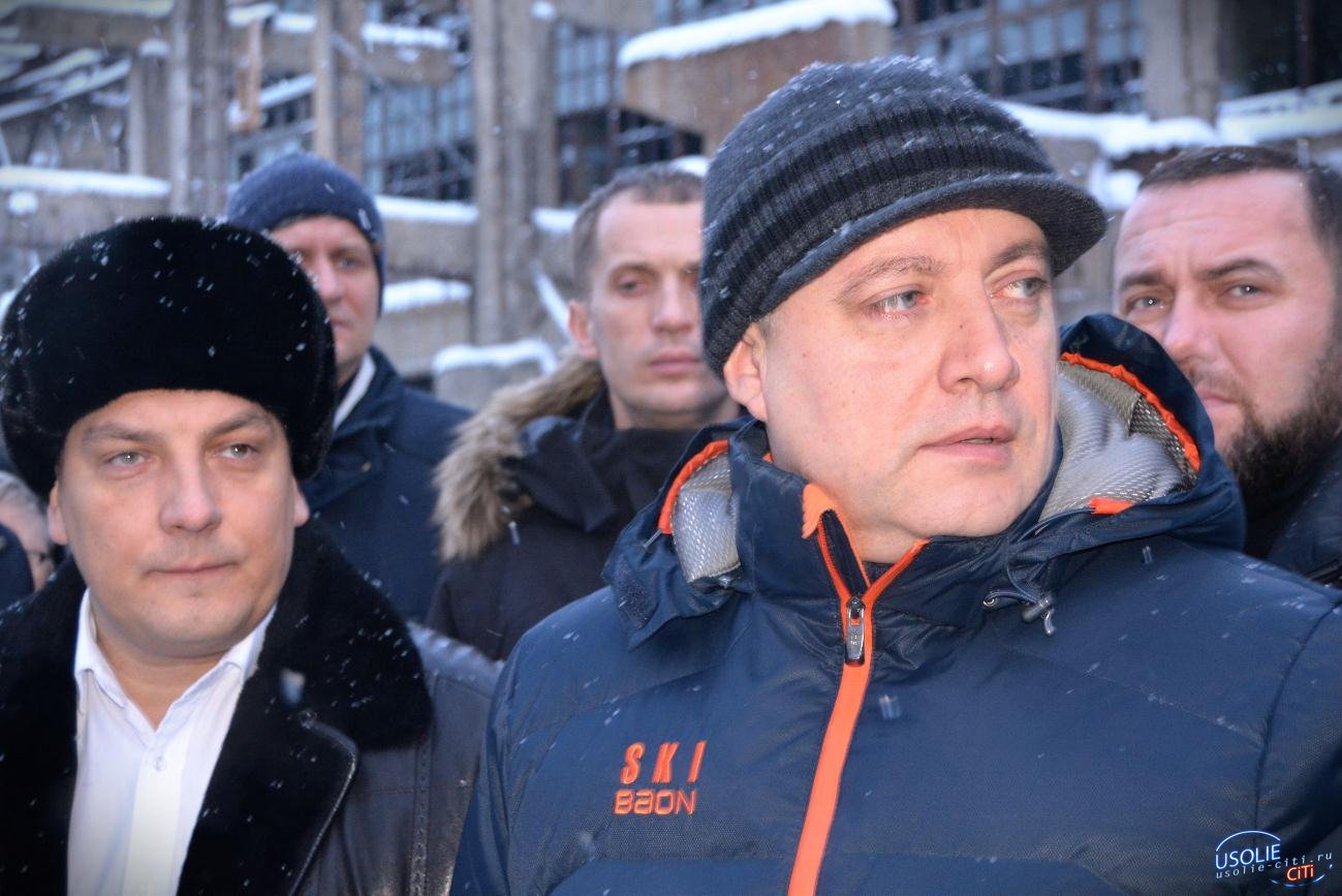 Губернатор Игорь Кобзев в Усолье ограничил доступ
