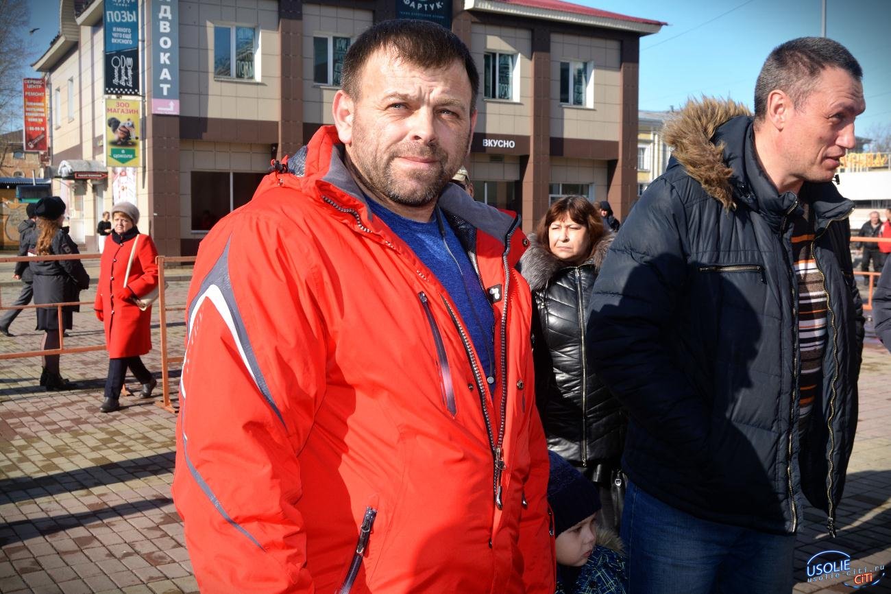 У цирка: Усольчане выступили в Иркутске против власти
