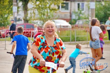 В День города в Усолье - праздничный заезд на самокатах.