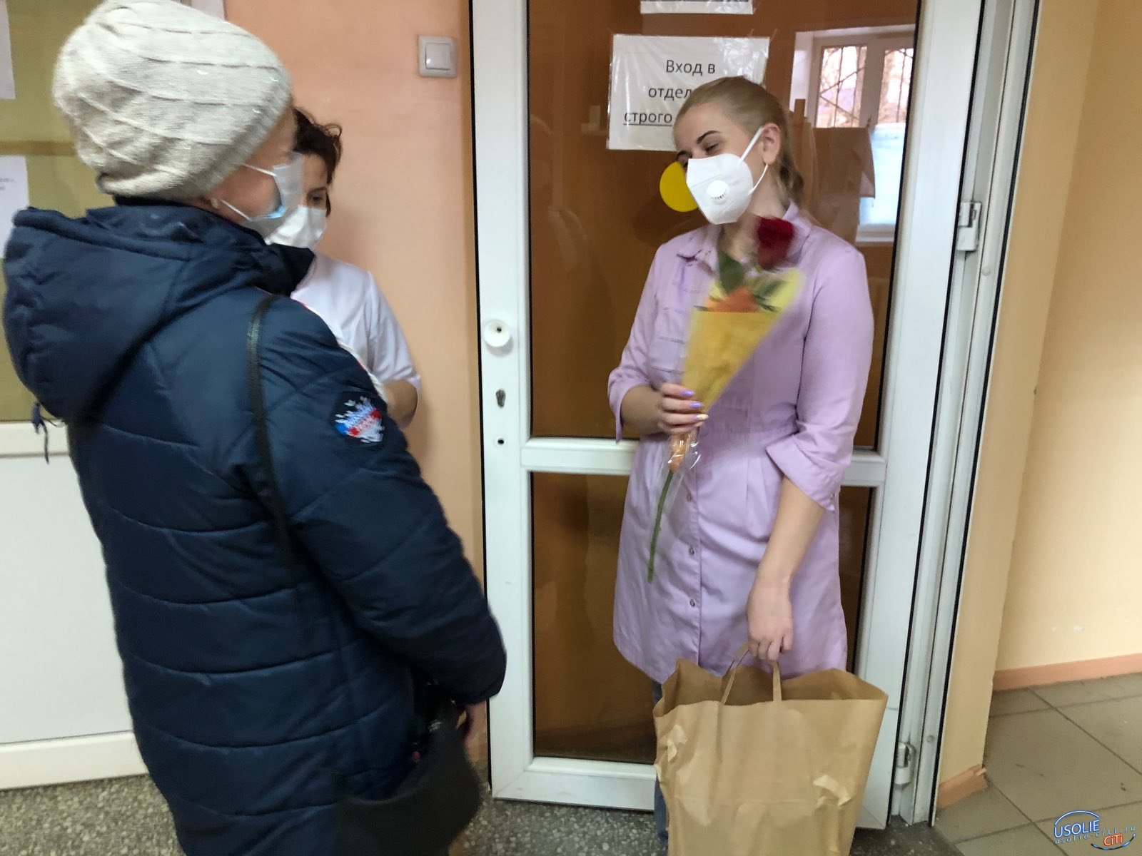 Усольчанка Алена Бриль порадовала медиков ковидного госпиталя