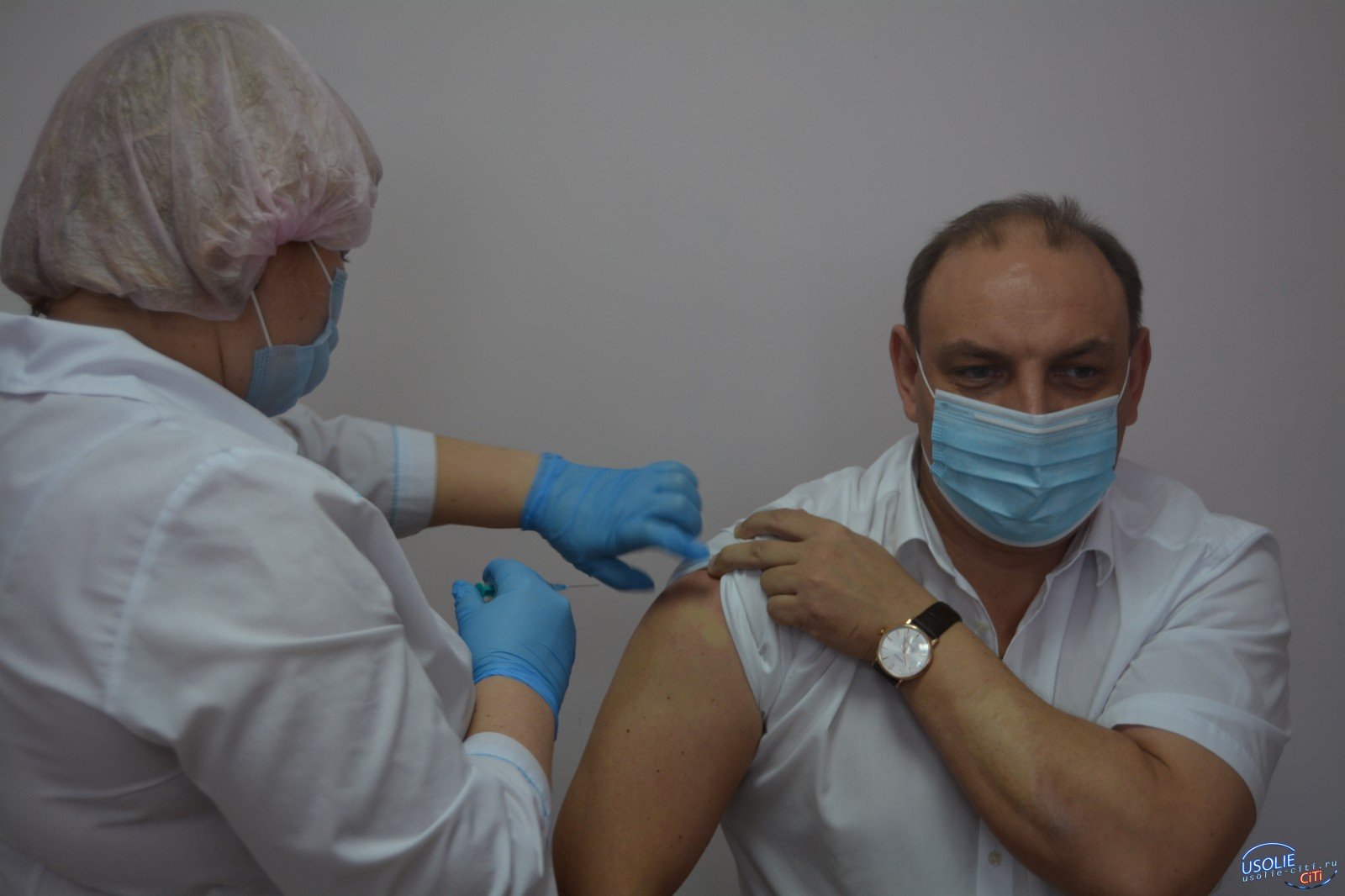 В Усолье завершен первый этап вакцинации против коронавирусной инфекции