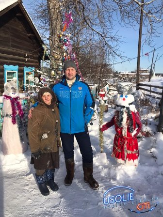 В деревне Арансахой Усольского района пенсионеры стали снежными скульпторами
