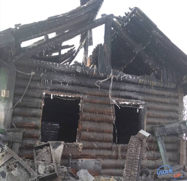 Пожар произошел в жилом доме в Мишелевке