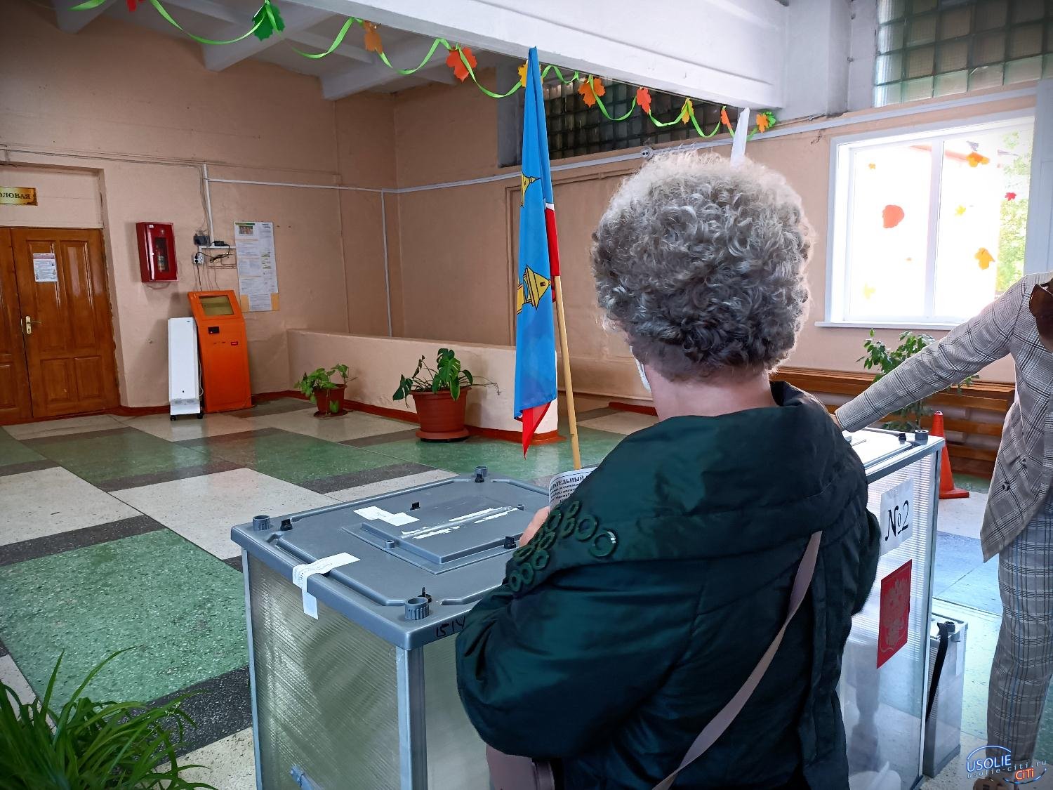 В последний день голосования в Усолье активизировались левые и пенсионеры