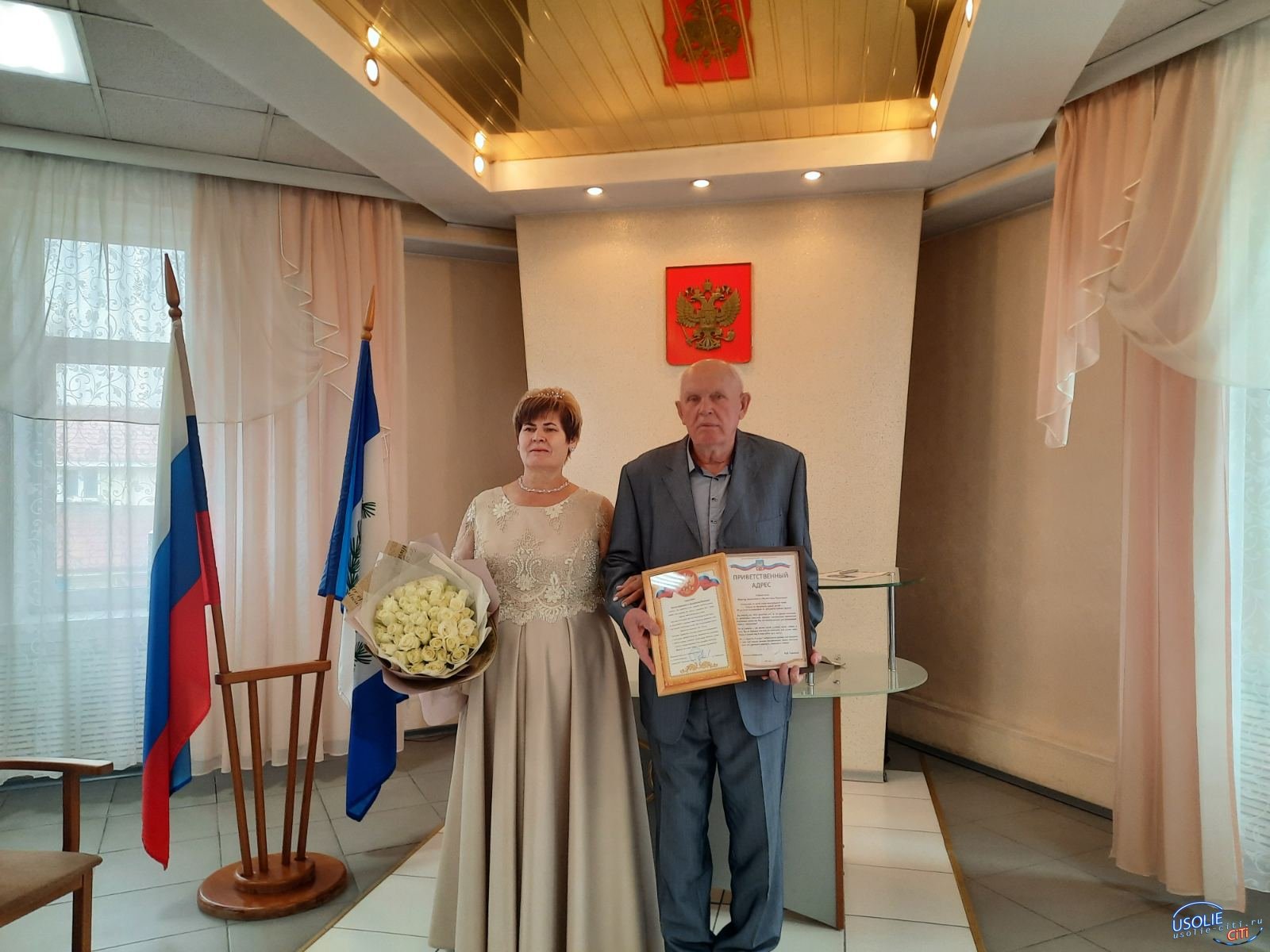 Золотая свадьба в Усолье: Супруги Коркины - 50 лет в любви и верности