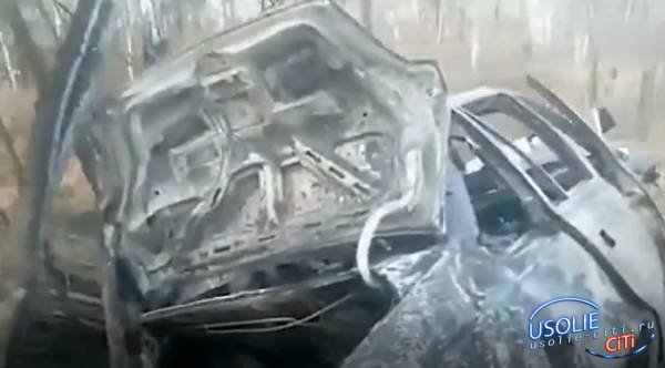 Под Ангарском сгорела машина: погиб один житель Усолья, трое пострадали