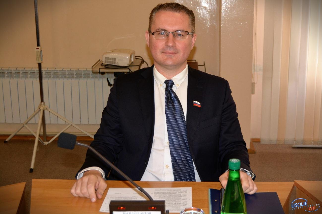 Второй пошел: Антон Васильев пойдет в Думу Усолья на второй срок