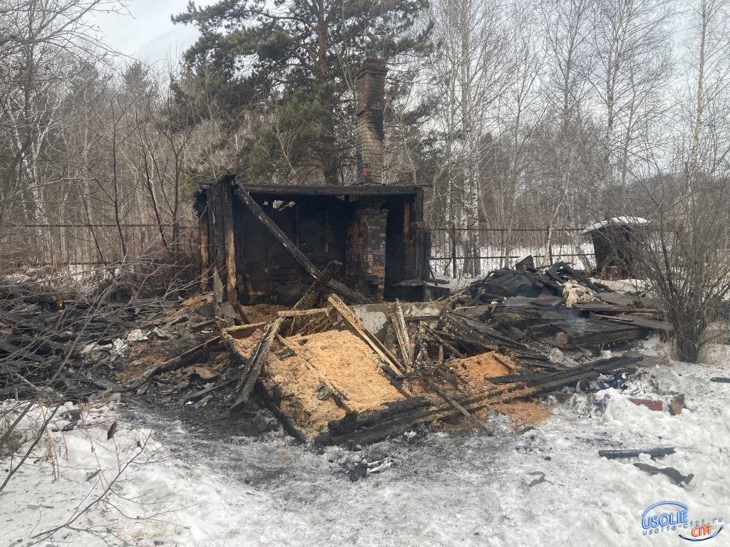 Два дома горело на усольской земле