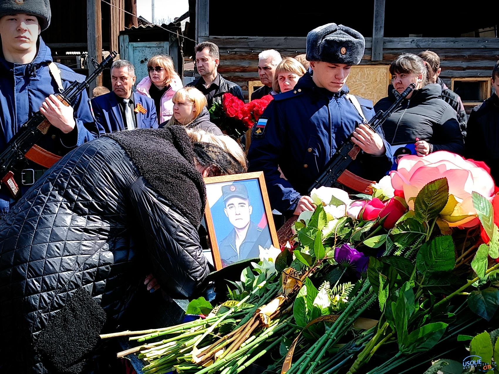 Герой прибыл грузом 200 с Украины: в Тельме простились с погибшим в СВО мобилизованным