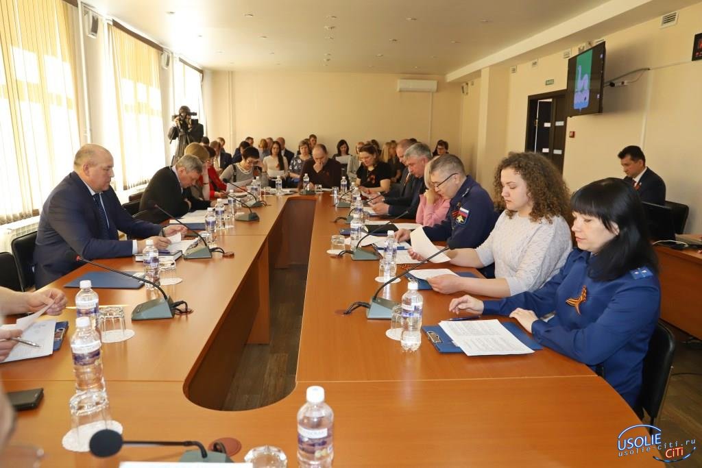 Депутаты Усольского района обсудили вопросы здравоохранения