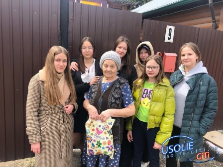 Ученики усольской школы №16 посетили героев Великой Отечественной войны