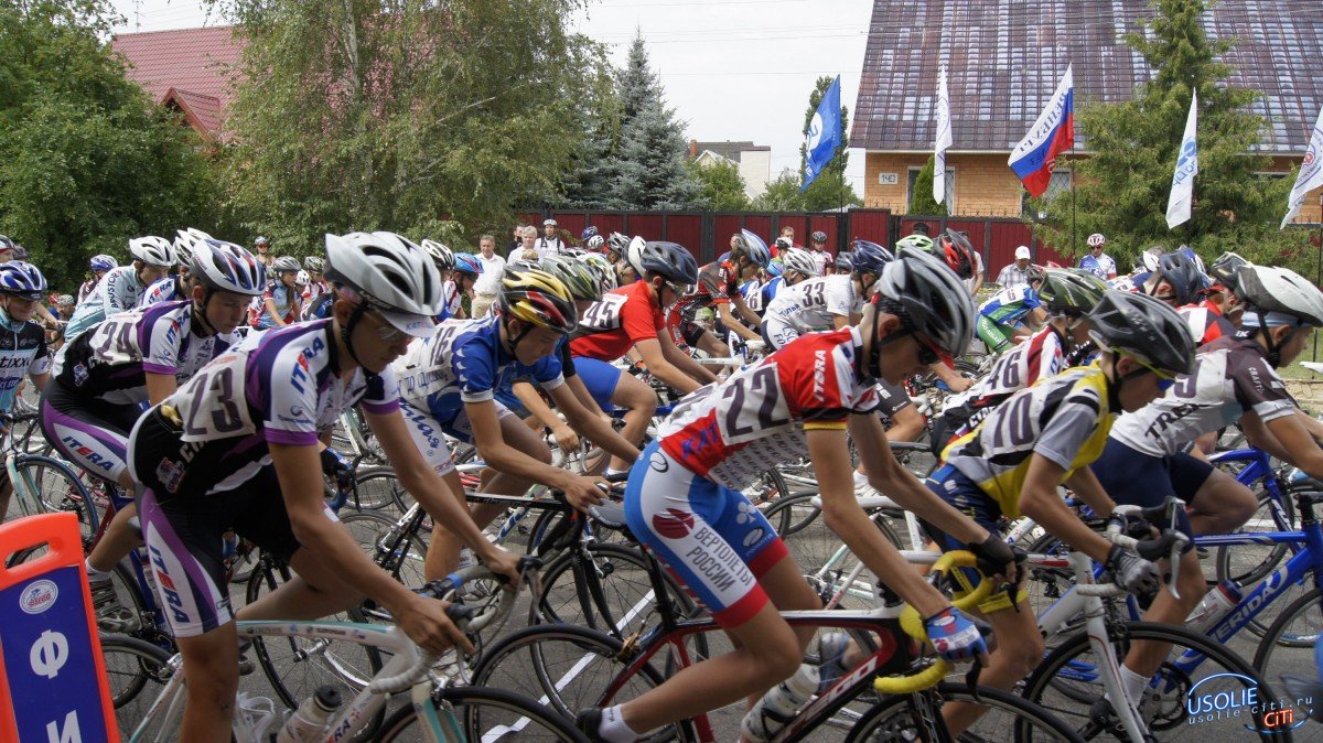 На всероссийских соревнованиях отличились усольские велогонщики