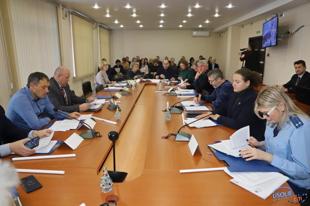 Бюджет на 2024 год и плановый период утвердили депутаты Усольского района