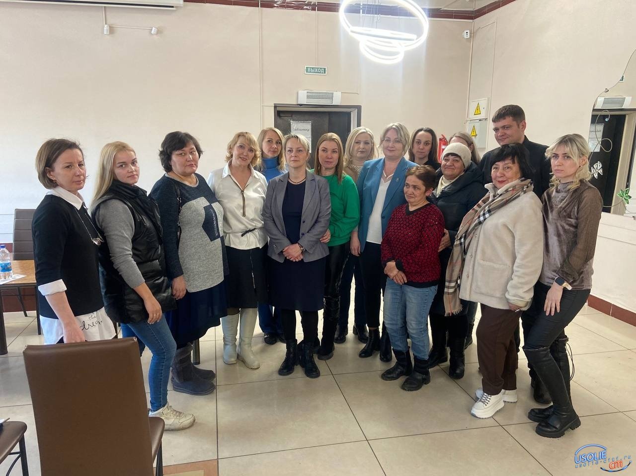 В Усолье-Сибирском прошла встреча семей участников СВО с уполномоченным по правам человека