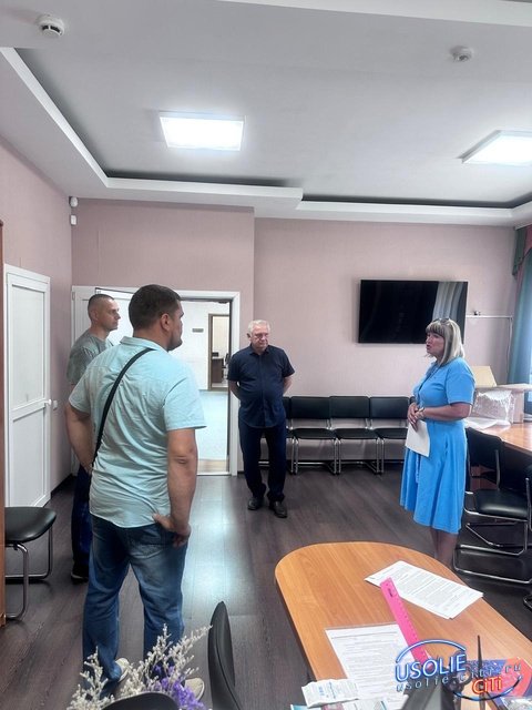 Участник СВО Игорь Прочанкин увезет гуманитарный груз из Усолья