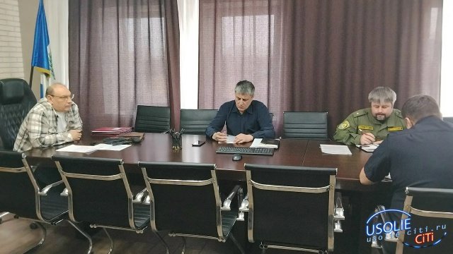 В Усолье-Сибирском прошло подписание трехстороннего соглашения о привлечении казаков к охране порядка