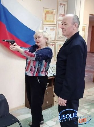 Дружно и по - спортивному отметили свой профессиональный праздник усольские ветераны МВД