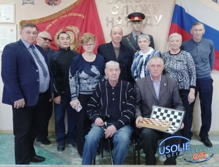 Дружно и по - спортивному отметили свой профессиональный праздник усольские ветераны МВД