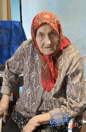 Трех долгожительниц, тружениц тыла поздравили в Усолье