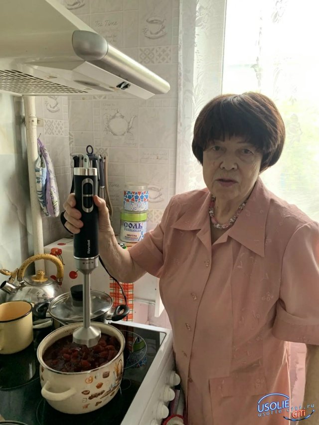 Стимул к жизни усольчанки – помощь участникам спецоперации