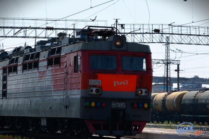 Погиб под поездом: семья из Усолья получит от РЖД 340 тысяч