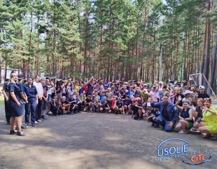 Усолье-Сибирское присоединилось к акции «Зарядка со стражем порядка»