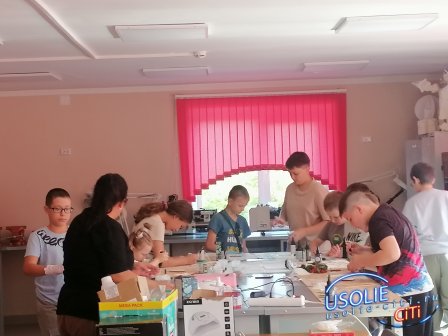 Усольские летние воспоминания в эпоксидной смоле.