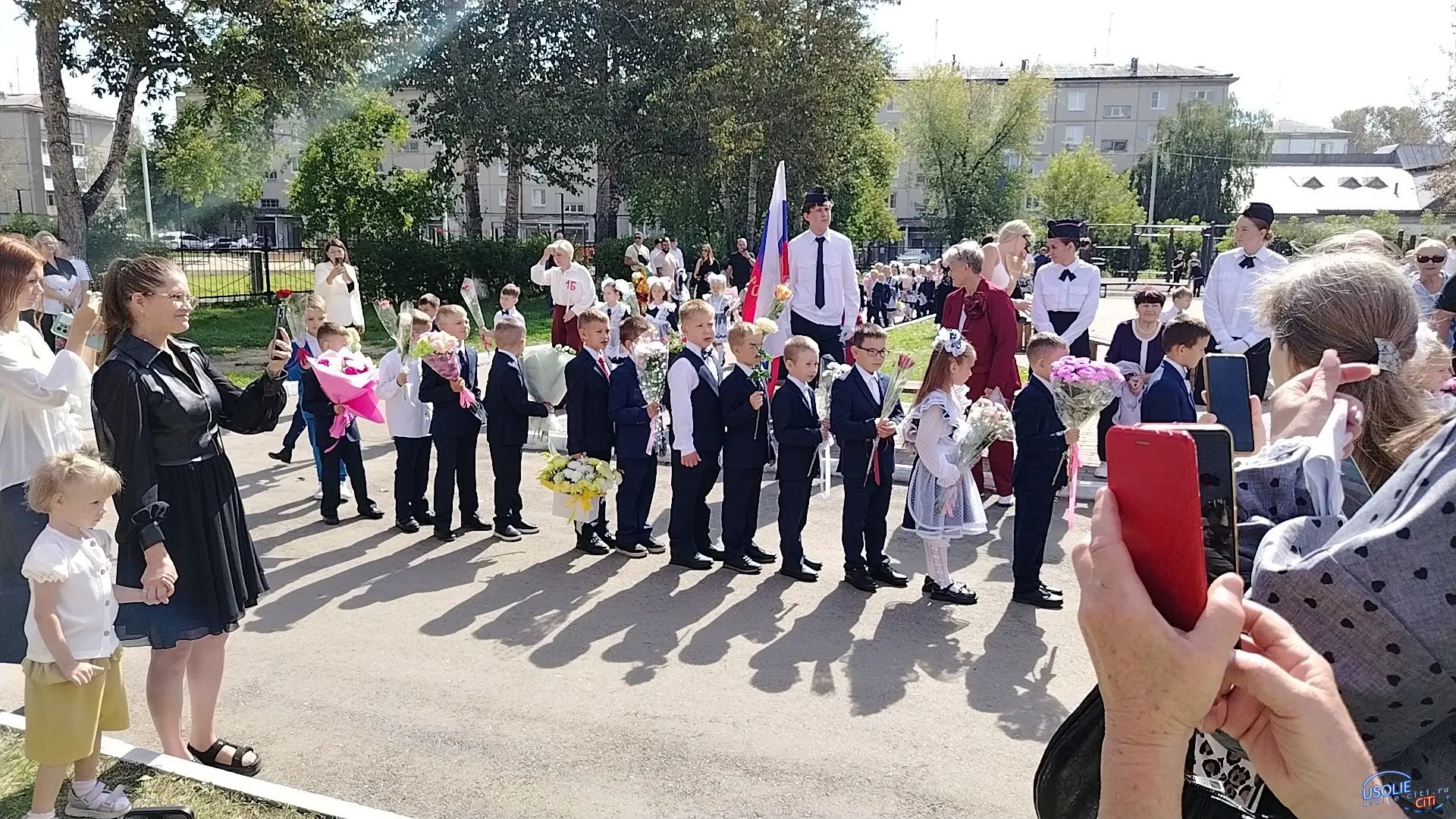 День знаний в Усолье-Сибирском: праздник первых звонков