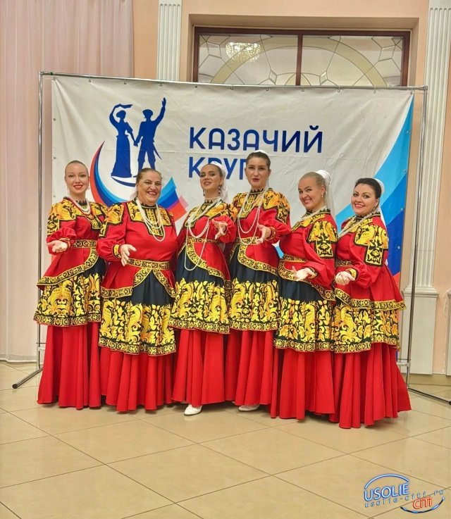 Усольские казачки Мария Нехорошева и Ульяна Первушина в составе ансамбля «Славица» стали лауреатами II степени конкурса «Казачий круг»
