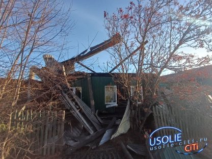 В Усолье на улице Гайдара случился пожар в жилом доме