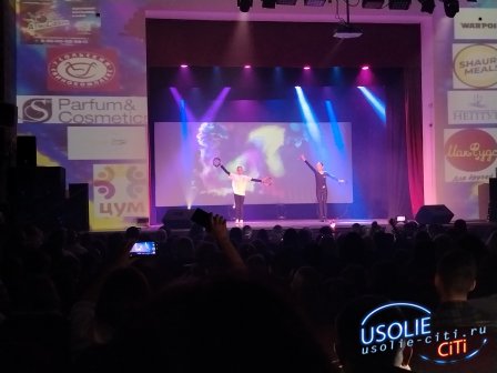 Там, где зажигаются звезды: фестиваль-конкурс собрал юных творцов Усолья-Сибирского